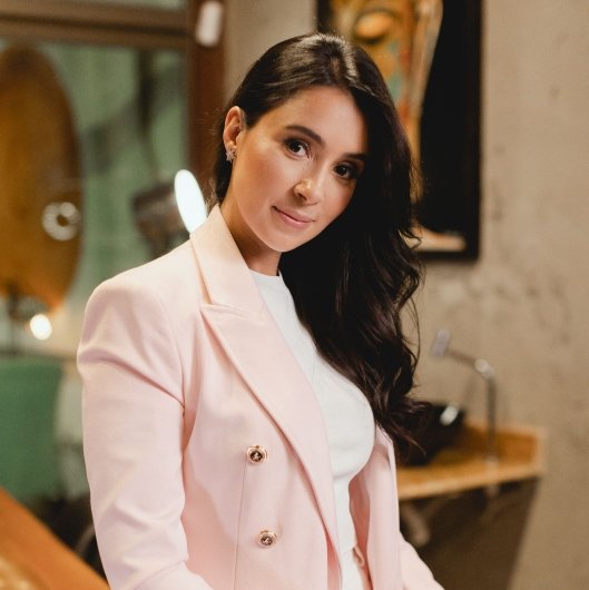 Dra. Carolina Trindade dos Santos