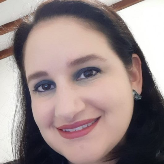 Dra. Ana Carolina Toschi