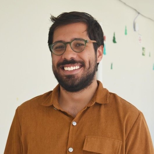 Dr. Victor Romão