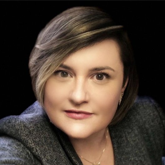Dra. Samila Sathler Tavares Batistoni