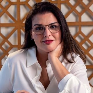Dra. Juliana Fernandes Vieira
