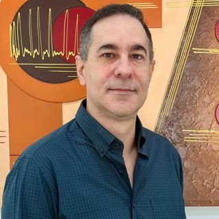 Dr. Marcos Guilherme Soares Malago