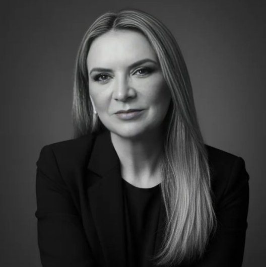 Dra. Claudia Judachesci