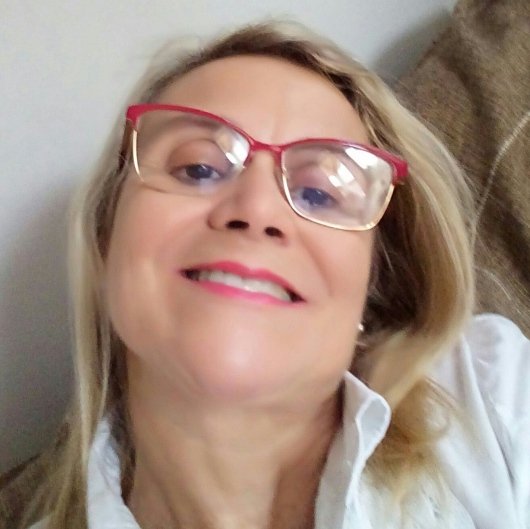 Dra. Ana Márcia Andrade Moreira de Oliveira