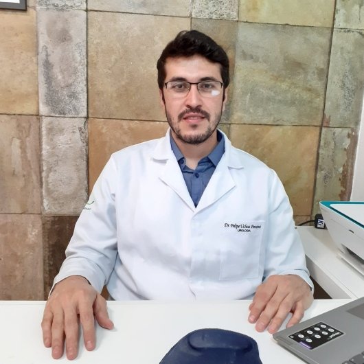 Dr. Felipe Uchoa Perezini Martins