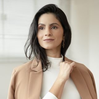 Dra. Barbara Fernandes Diniz Vianna