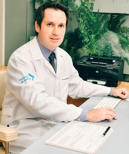 Dr. Alexandre Ribeira Provenza