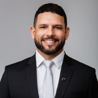 Dr. Diogo Morais
