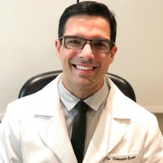 Dr. Fernando Castro
