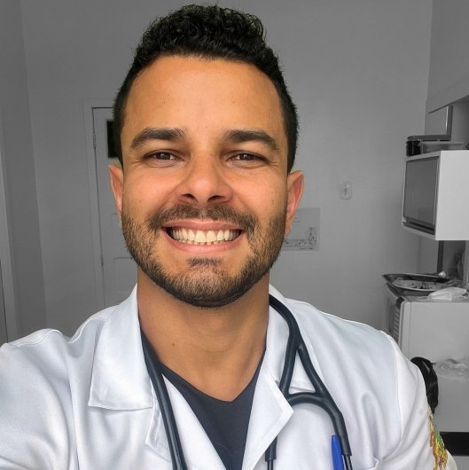 Dr. Maykel Avila de Andrade