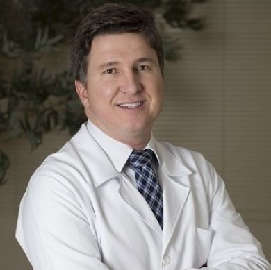 Dr. Rodrigo Duraes