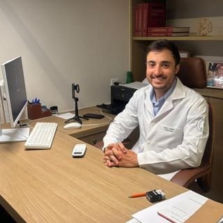 Dr. Lucas Ladeira de Lucas