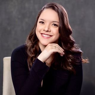 Dra. Larissa Ribeiro Bessa