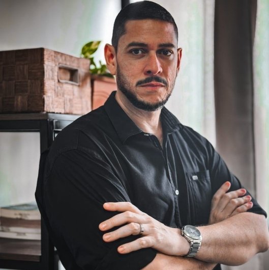 Adriano Pordeus de Lima