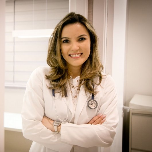 Dra. Cintia Homem Yamazaki