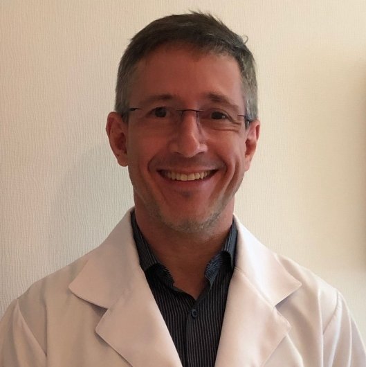 Dr. Leandro Crispim de Oliveira Lacerda
