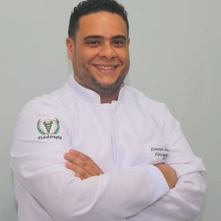Dr. Emerson Campos