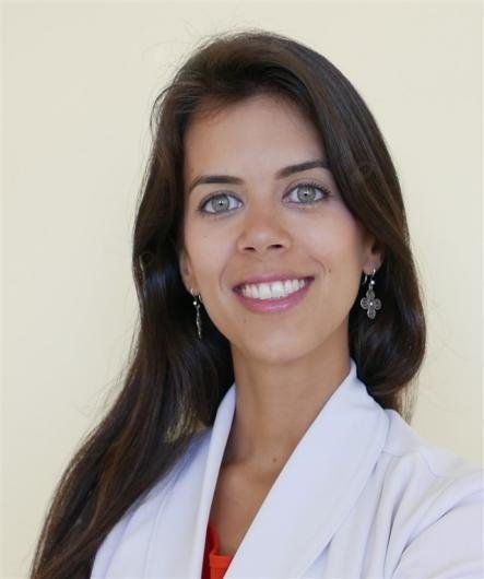 Dra. Karine Vasquinho Siqueira Spolidoro