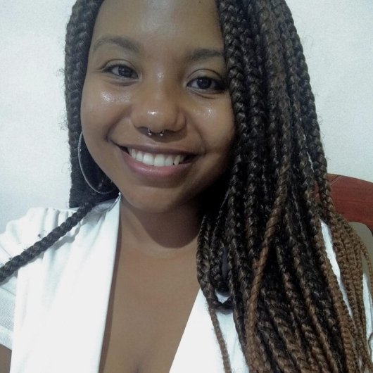 Dra. Jeniffer Lourenço