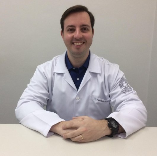 Dr. Rodrigo Michels