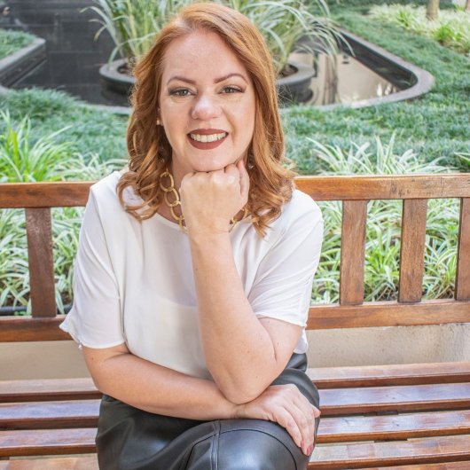 Dr. Luci Souza