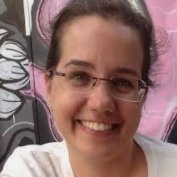 Dra. Natalia Zambão