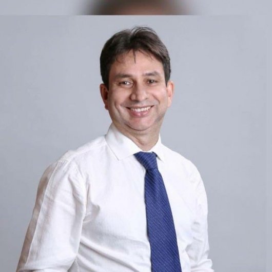 Dr. Aide Queiroz Lisboa
