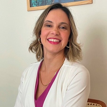 Dra. Fernanda Araujo
