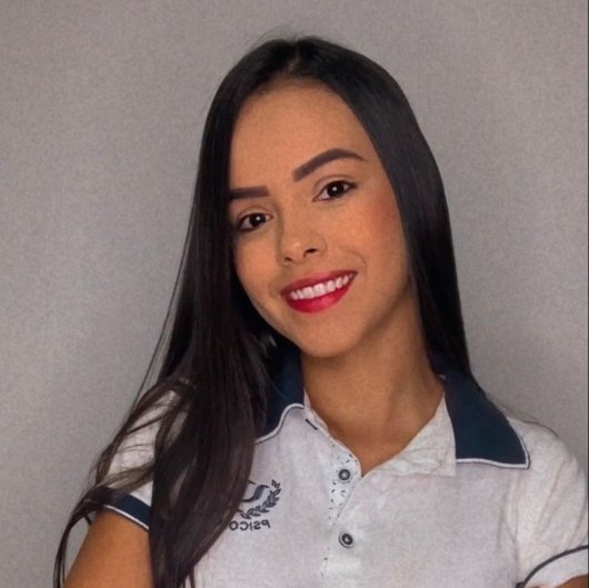 Dra. Thainá Moraes dos Santos