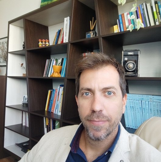 Dr. Gustavo Paranhos de Albuquerque Moraes