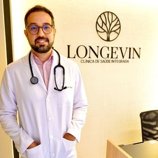 Dr. Igor Brito