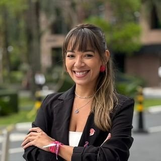 Dra. Carolina Carneiro