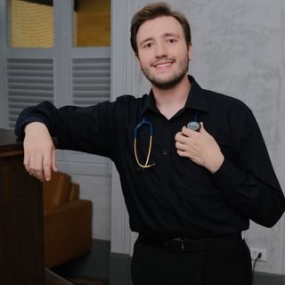 Dr. Eduardo César Ummen De Almeida Cardoso Ferreira