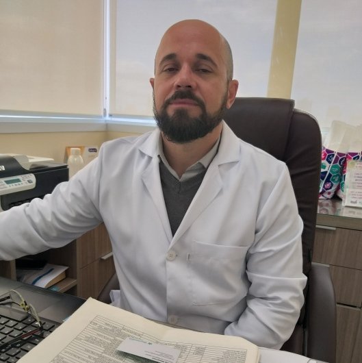 Dr. Estevão De Vasconcelos Sena