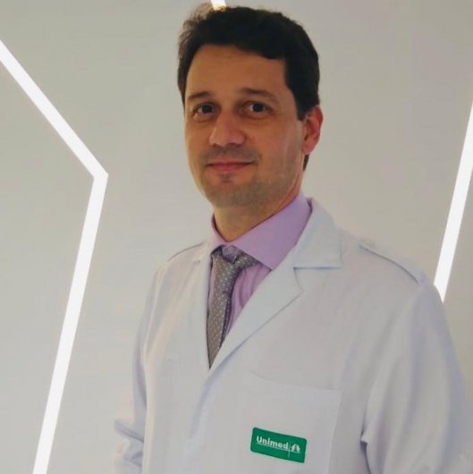 Dr. Andre Gustavo Costa De Toledo