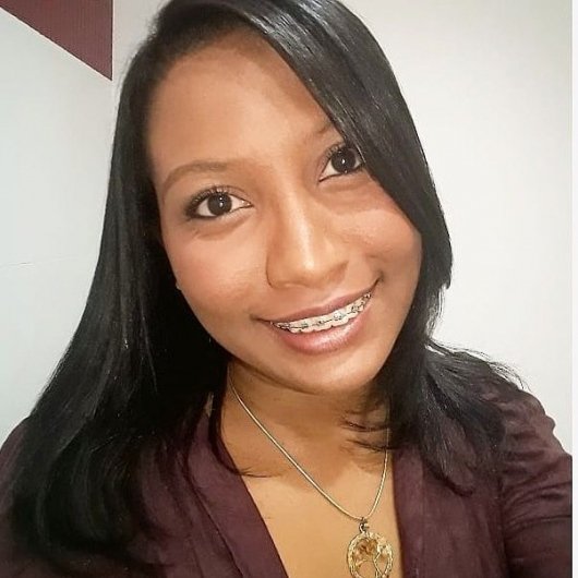 Dra. Fabriciele Ribeiro