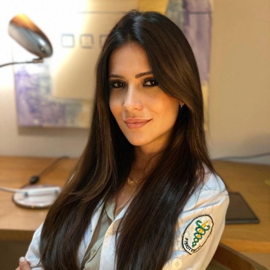 Dra. Débora Oliveira Costa