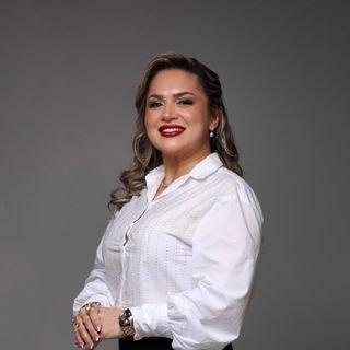 Karina Pinheiro Liz