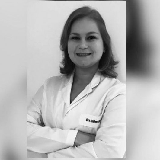 Dra. Helen Carolina Perussolo Alberton