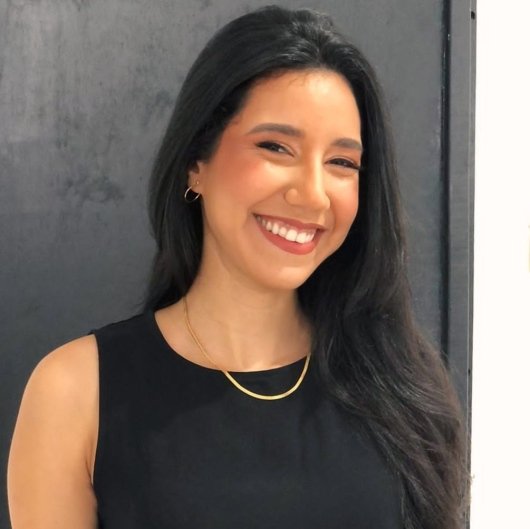 Dra. Fernanda Cavalcante