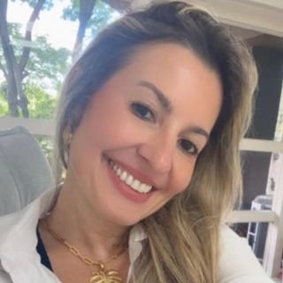 Letícia Leão da Silveira