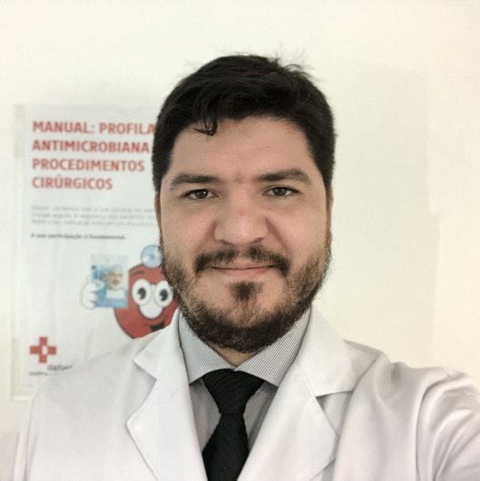 Dr. Rafael Leonardo Silva