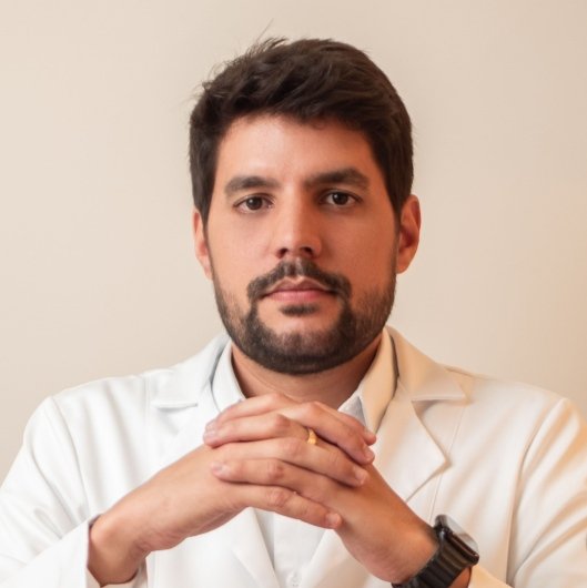 Dr. Gustavo Bringel