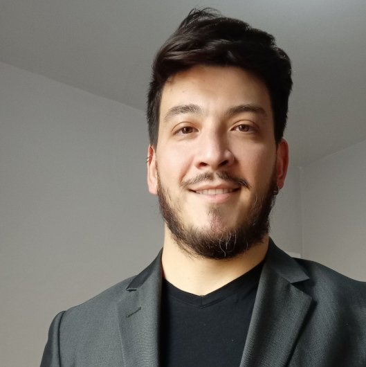 Leandro Bianchini Garcia