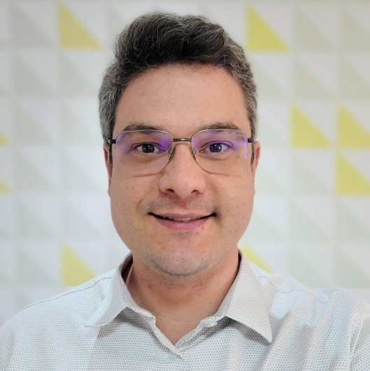 Dr. Fabio Peng Kruger