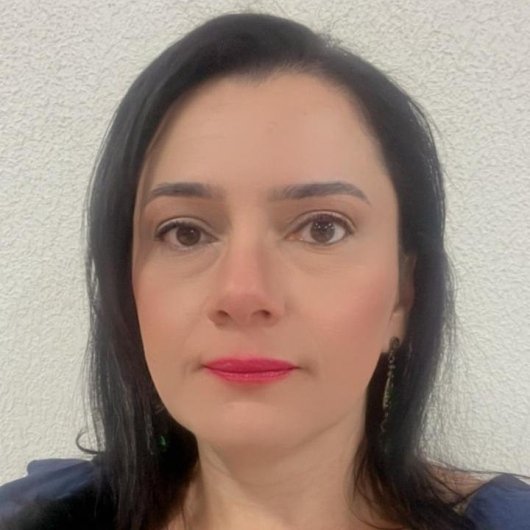 Joyce T. Dê Paula