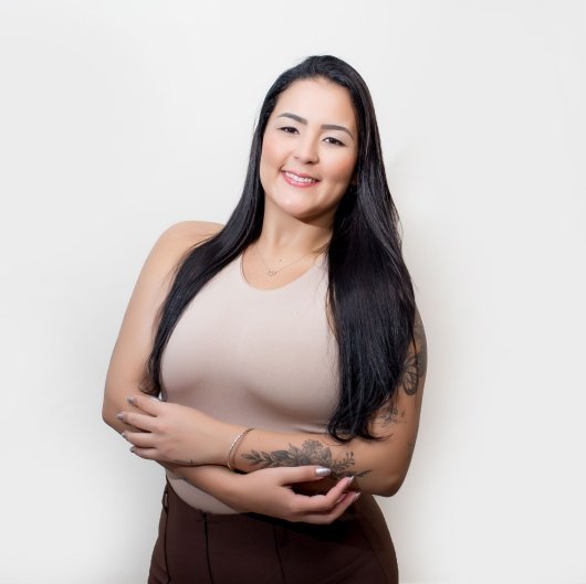 Dra. Tamires Dias