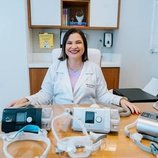 Dra. Vanessa de Carvalho Esquerdo Falcon Lemos