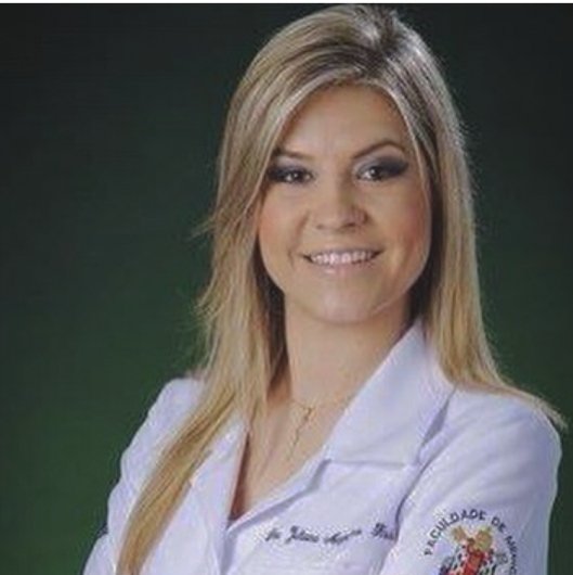 Dra. Juliana Mazzaferro Krebs
