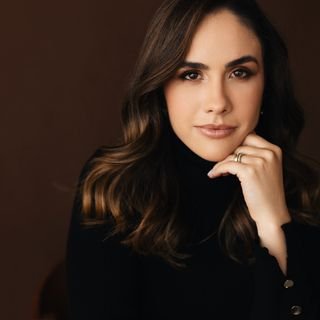 Dra. Marina Teixeira Gomes Pereira